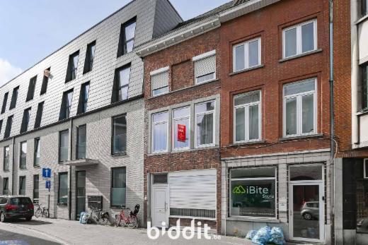 Eerste alternatieve foto van het pand