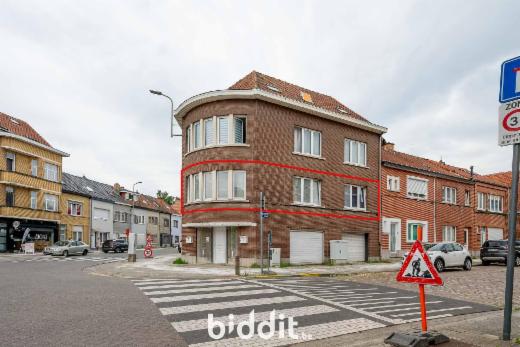 Eerste alternatieve foto van het pand