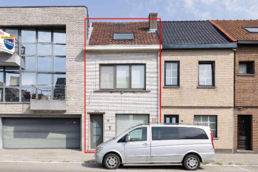Eerste alternatieve foto van het pand