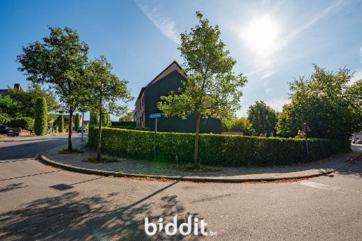 Eerste alternatieve foto van het pand