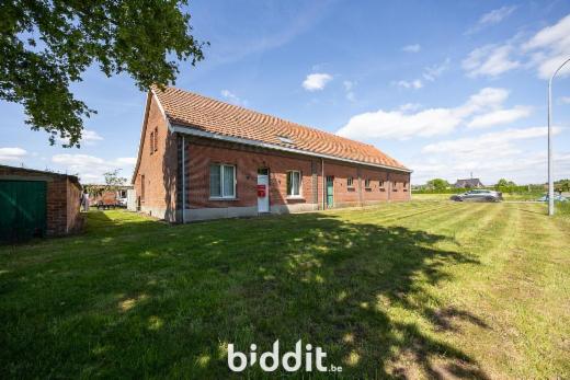 Eerste alternatieve foto van het pand