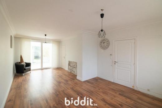 Eerste alternatieve foto van het pand