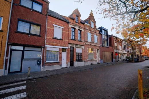 Eerste alternatieve foto van het pand