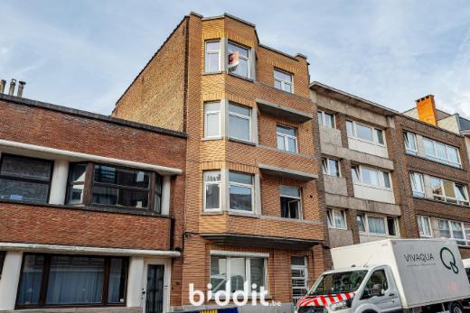 Eerste alternatieve foto van het pand