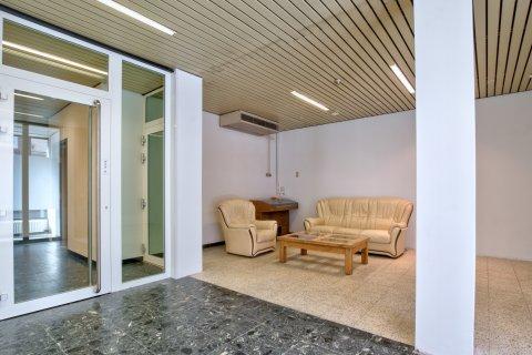 Eerste alternatieve foto van het pand