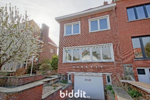 Eerste alternatieve foto van het pand