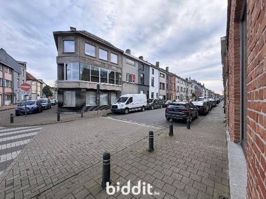 Eerste alternatieve foto van het pand