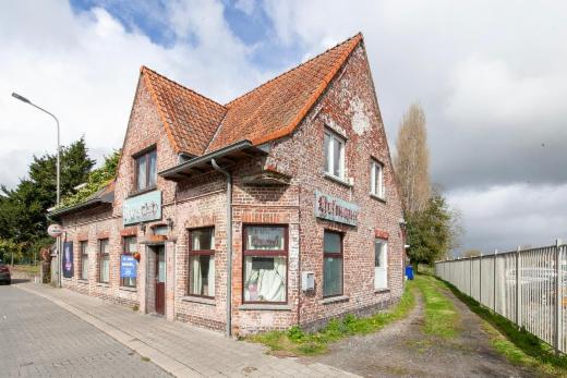 Eerste alternatieve foto van het pand