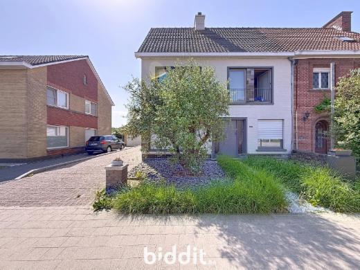 Eerste alternatieve foto van het pand