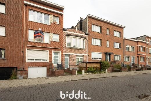 Eerste alternatieve foto van het pand