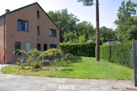 Eerste alternatieve foto van het pand