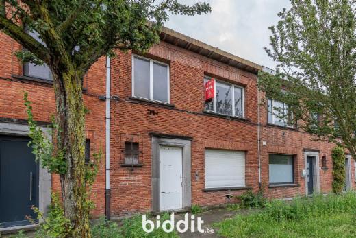 Eerste alternatieve foto van het pand
