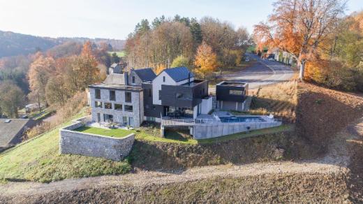 Eerste alternatieve foto van het pand