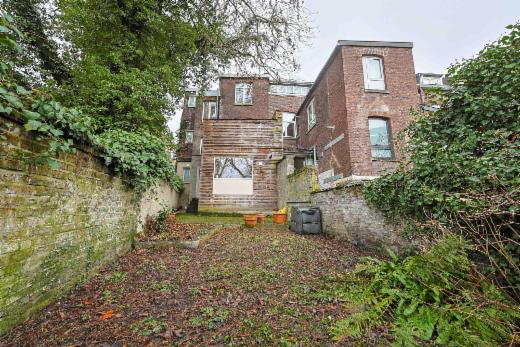 Tweede alternatieve foto van het pand