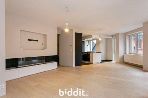 Eerste alternatieve foto van het pand