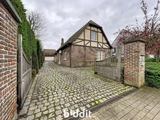 Eerste alternatieve foto van het pand