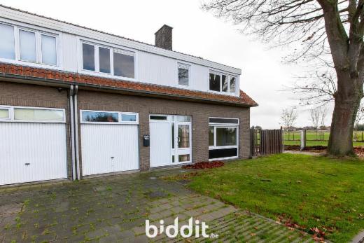 Eerste alternatieve foto van het pand