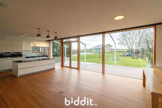 Eerste alternatieve foto van het pand