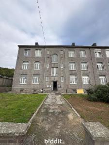 Eerste alternatieve foto van het pand