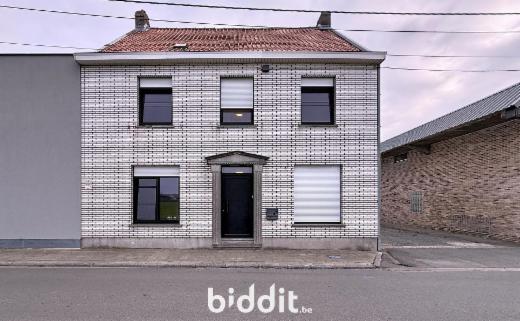 Eerste alternatieve foto van het pand