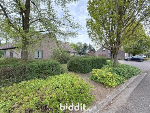 Eerste alternatieve foto van het pand
