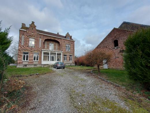 Eerste alternatieve foto van het pand