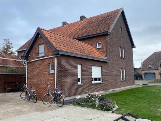 Eerste alternatieve foto van het pand