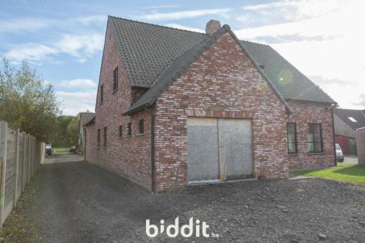 Eerste alternatieve foto van het pand