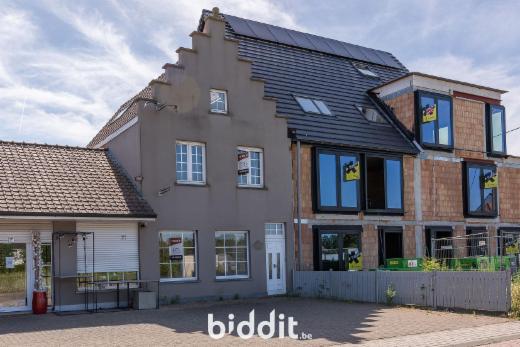 Eerste alternatieve foto van het pand