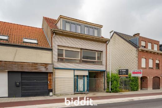 Eerste alternatieve foto van het pand
