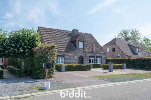 Eerste alternatieve foto van het pand
