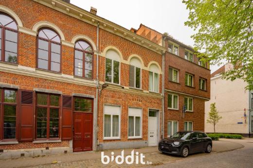 Eerste alternatieve foto van het pand