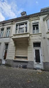 Eerste alternatieve foto van het pand