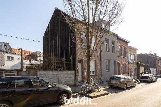 Eerste alternatieve foto van het pand