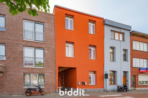 Eerste alternatieve foto van het pand