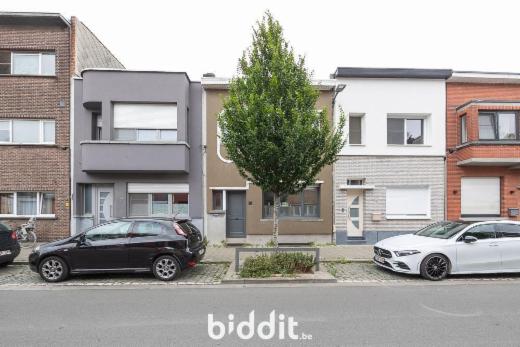 Eerste alternatieve foto van het pand