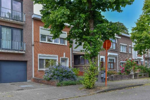 Eerste alternatieve foto van het pand