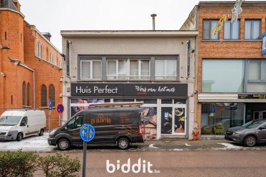 Eerste alternatieve foto van het pand
