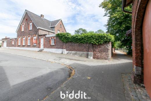 Eerste alternatieve foto van het pand