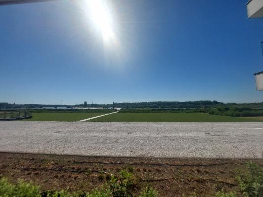 Eerste alternatieve foto van het pand