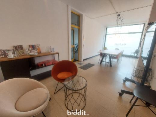 Eerste alternatieve foto van het pand