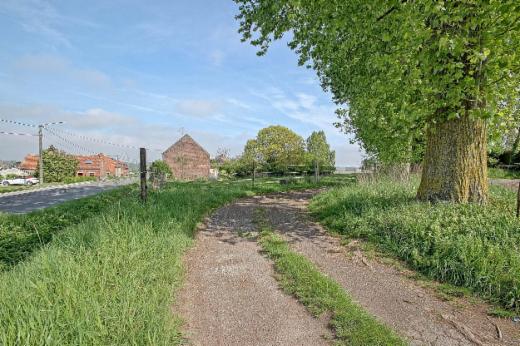 Eerste alternatieve foto van het pand