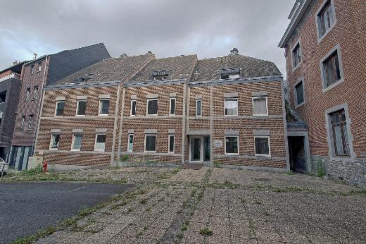 Eerste alternatieve foto van het pand