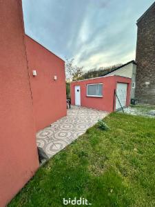 Eerste alternatieve foto van het pand