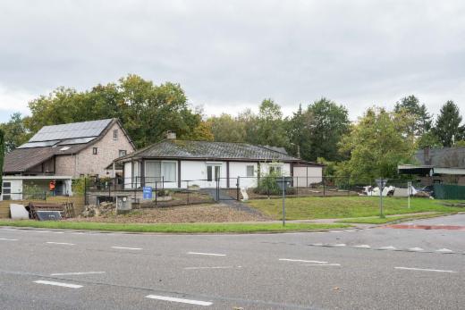 Eerste alternatieve foto van het pand