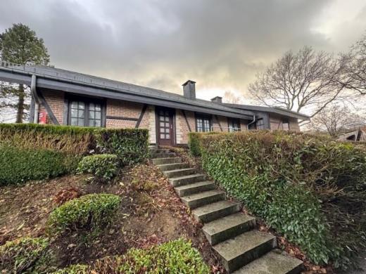 Eerste alternatieve foto van het pand