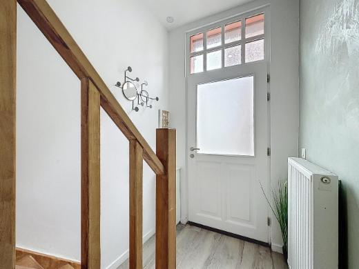 Eerste alternatieve foto van het pand