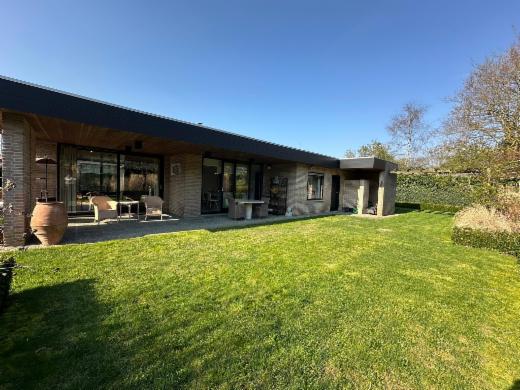 Tweede alternatieve foto van het pand