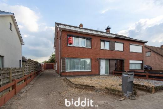 Eerste alternatieve foto van het pand