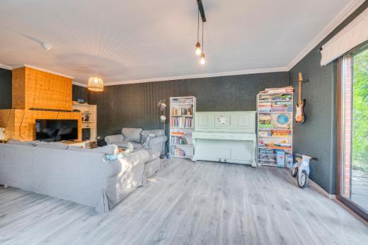 Eerste alternatieve foto van het pand